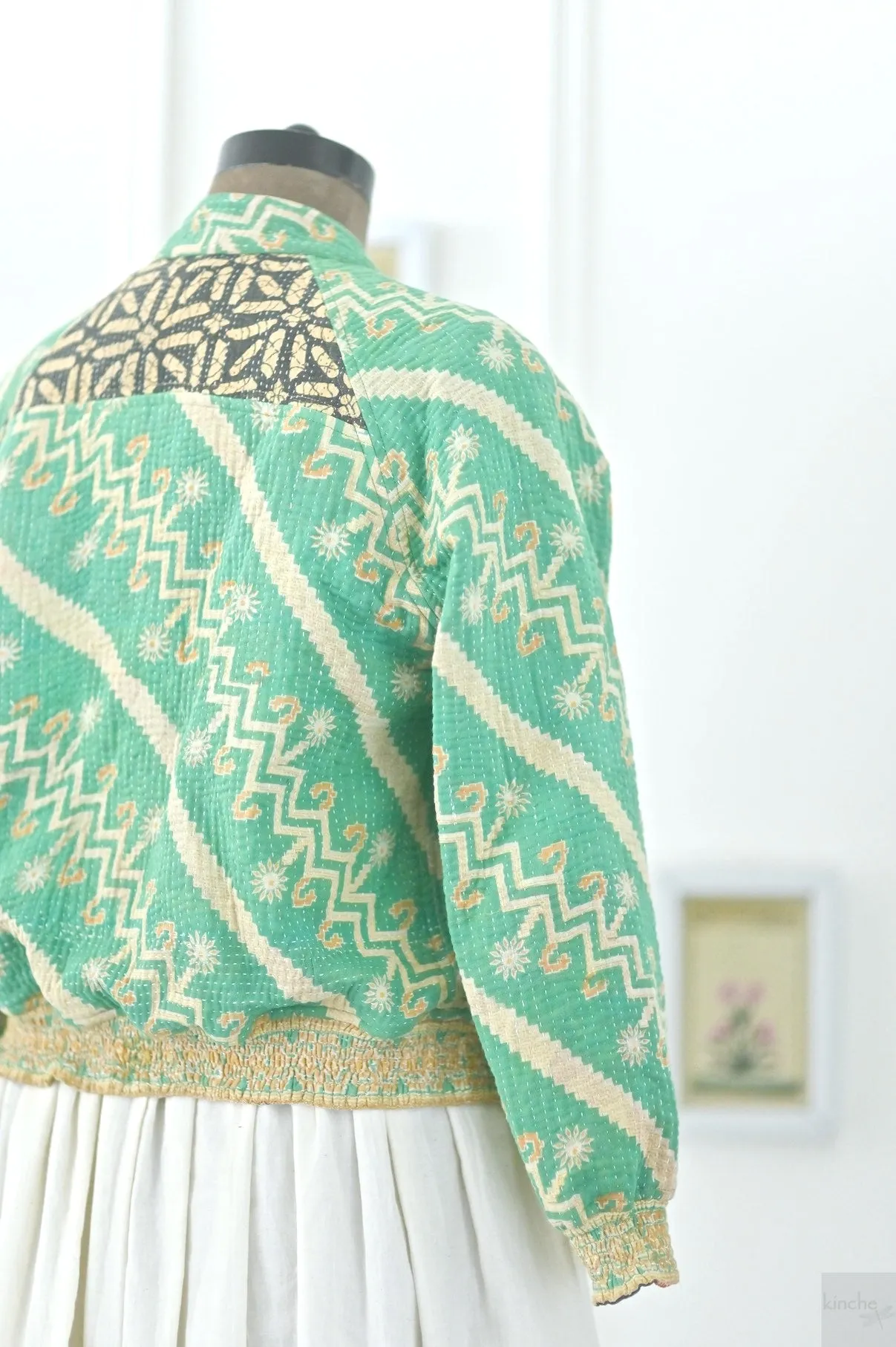 Medium, Charlotte Jacket in a beautiful Vintage Print, Quilted Cotton