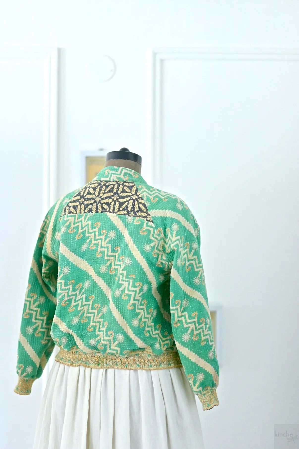 Medium, Charlotte Jacket in a beautiful Vintage Print, Quilted Cotton